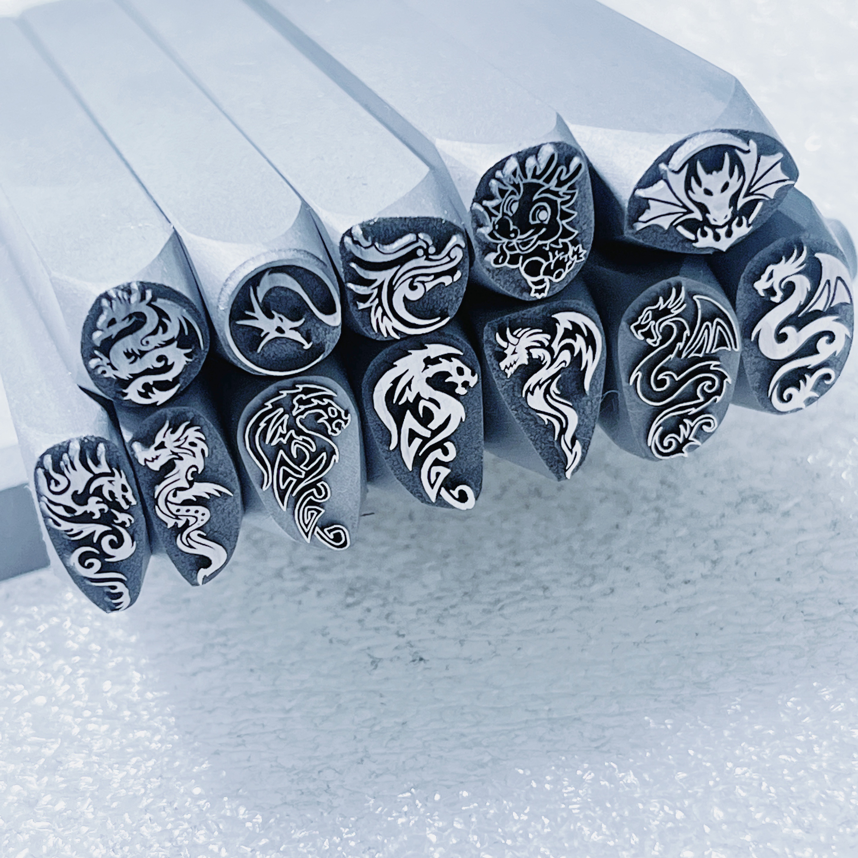 Leatherwork Embossing - Dragon Design Metal Stamping Kit Jewelry