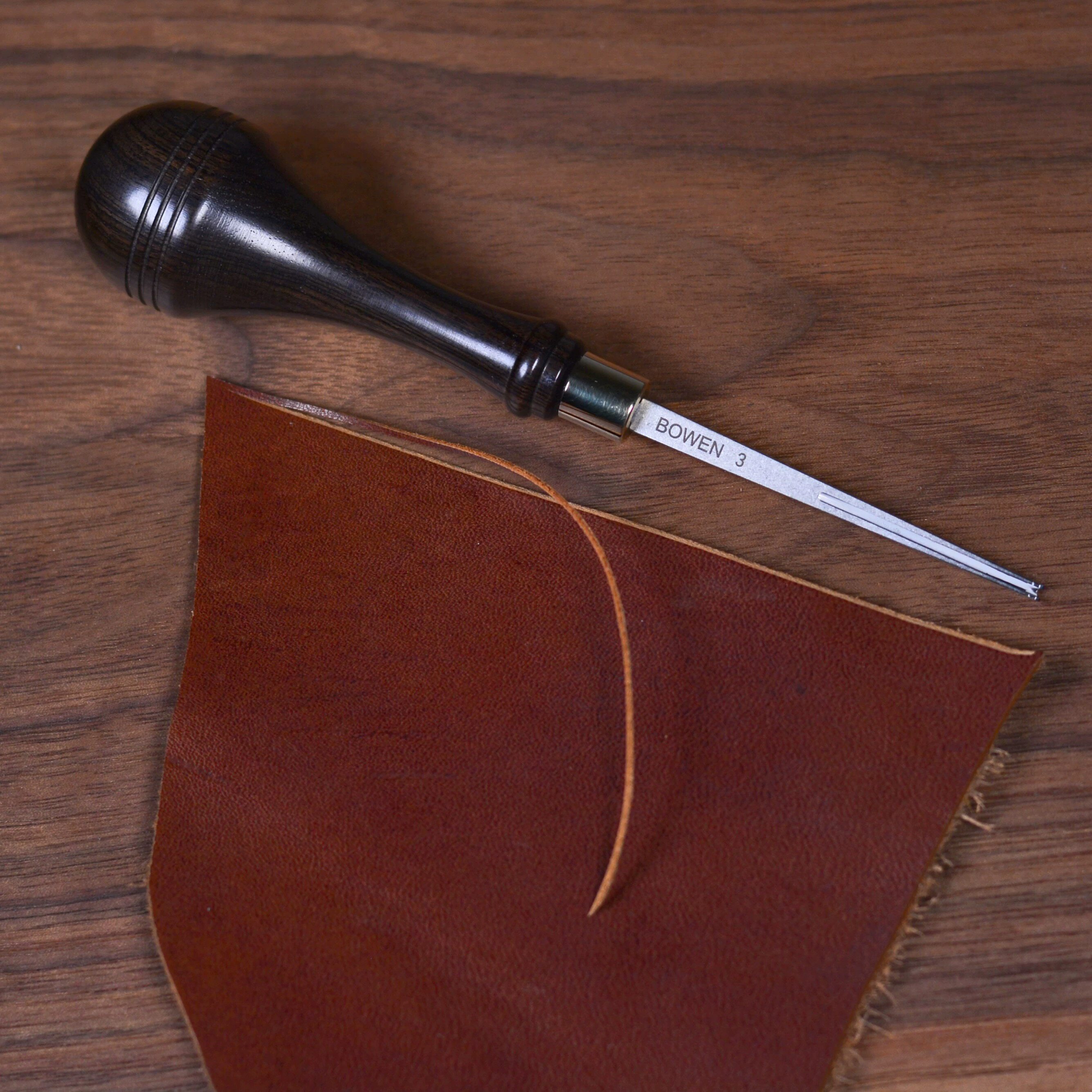 BOWEN M390 Powder Steel Leathe - Leather Edge Beveler recensie en prijs